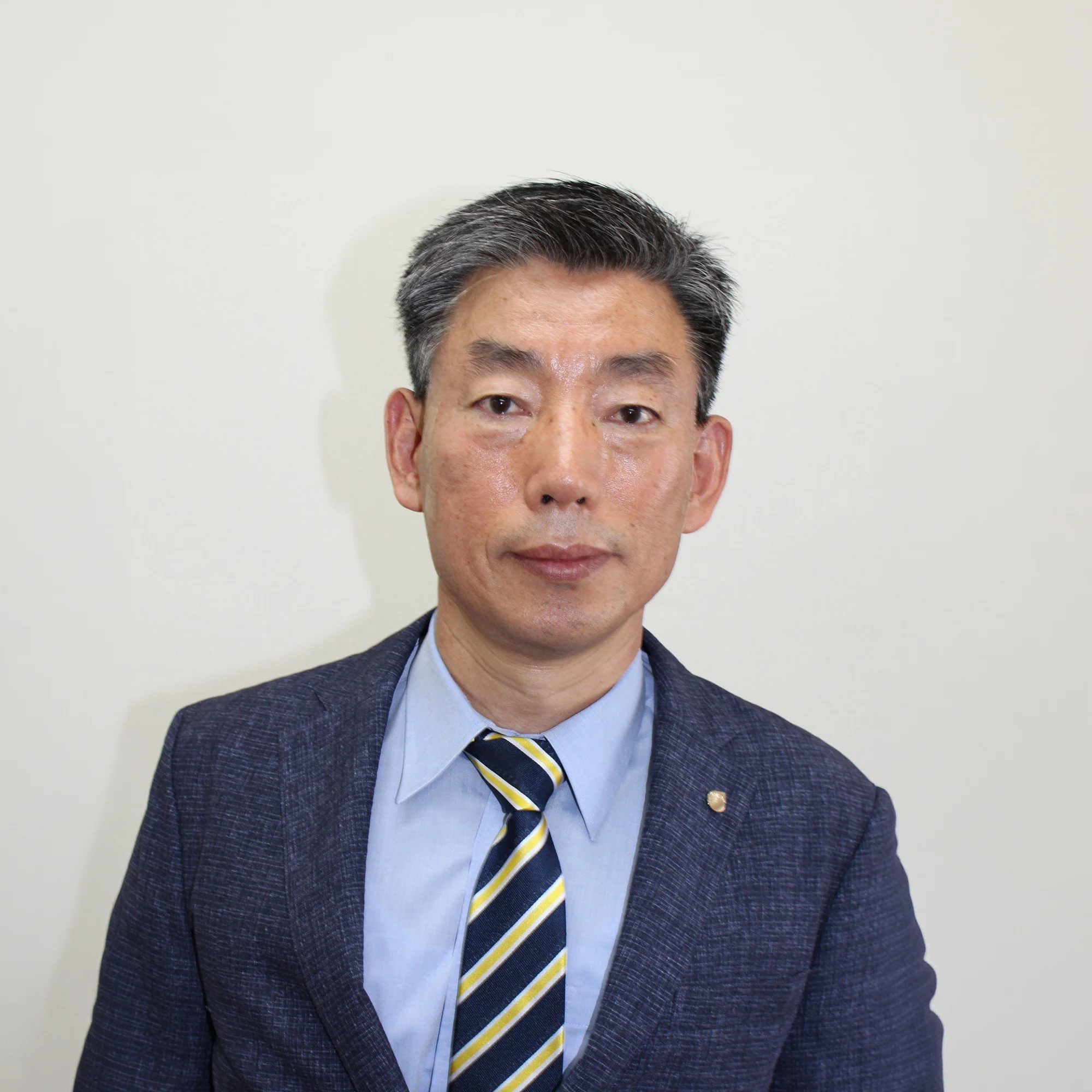  윤만고